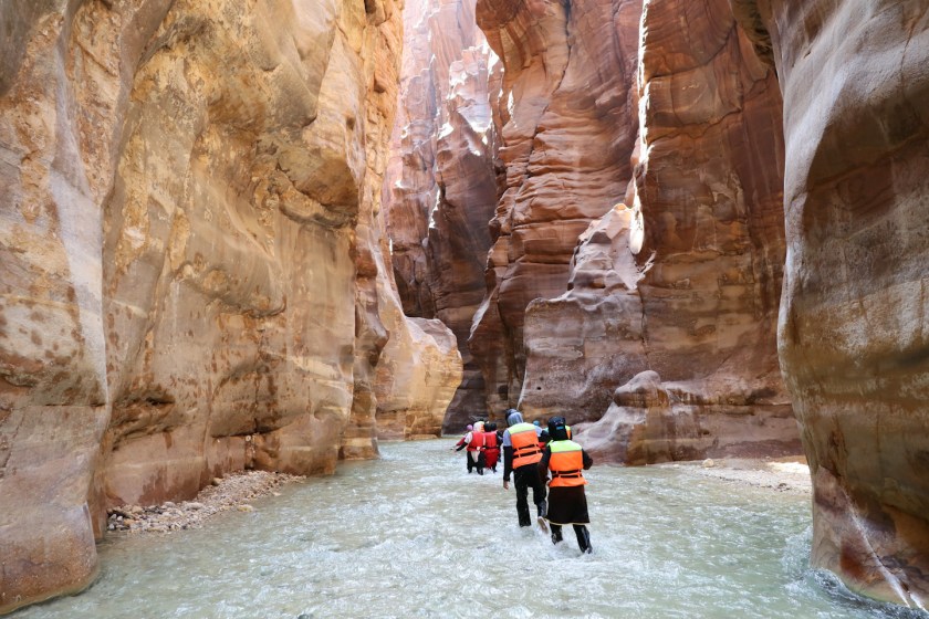 ogikaqi5mzpulhbfqiw-o