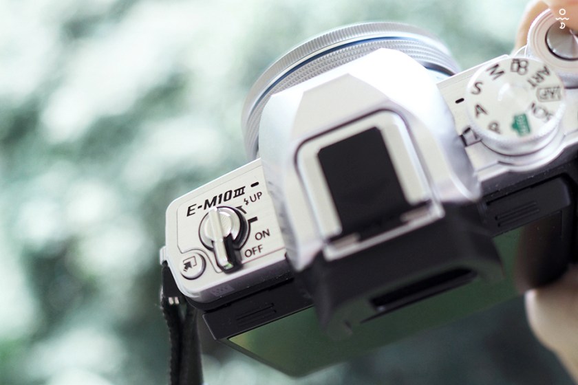 OLYMPUS DIGITAL CAMERA